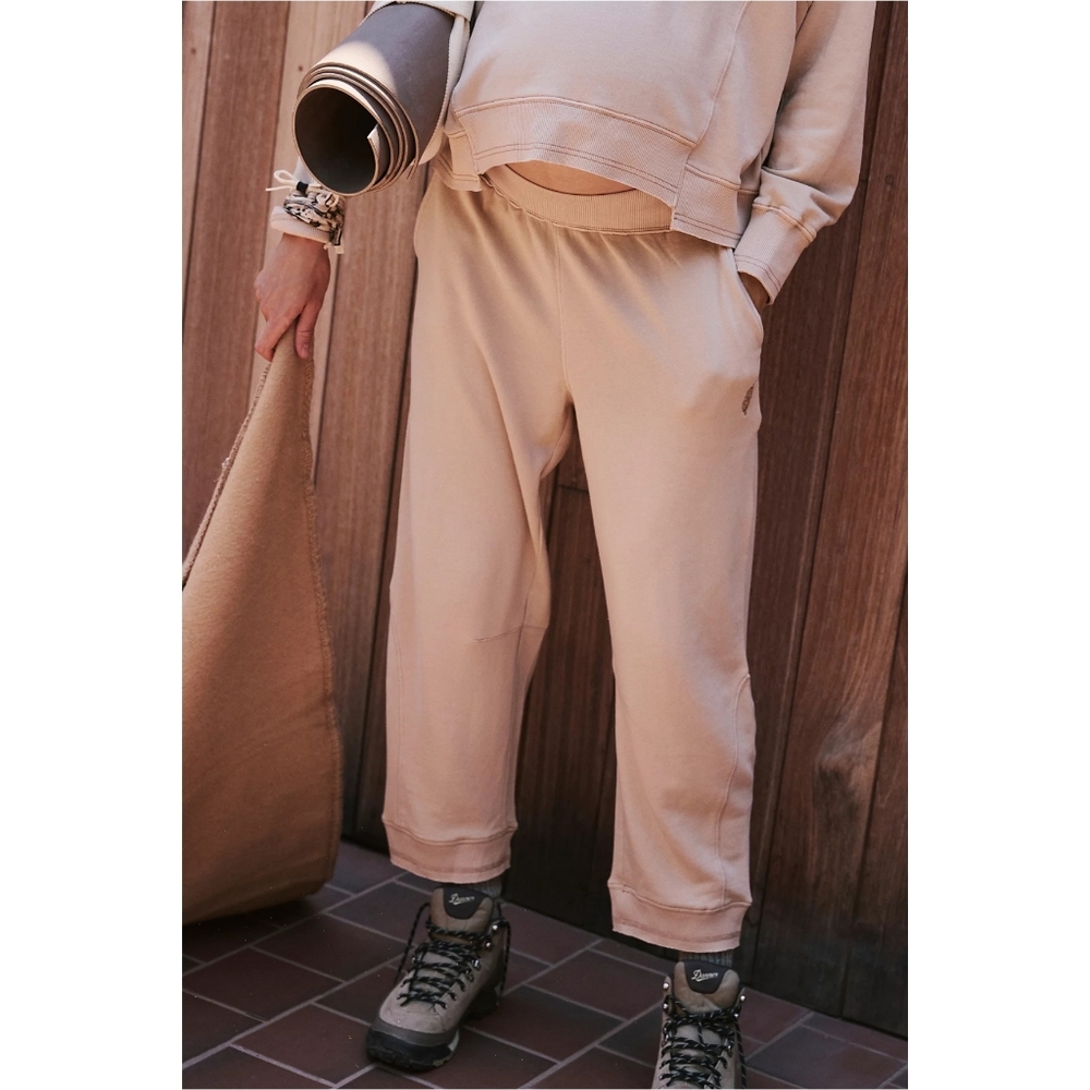 Free People × Hatch Intercept Maternity Sweatpants Desert Sand